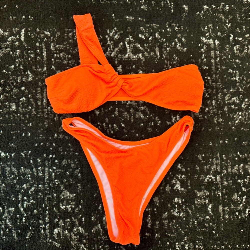 SHEIN Orange One-Shoulder Bikini